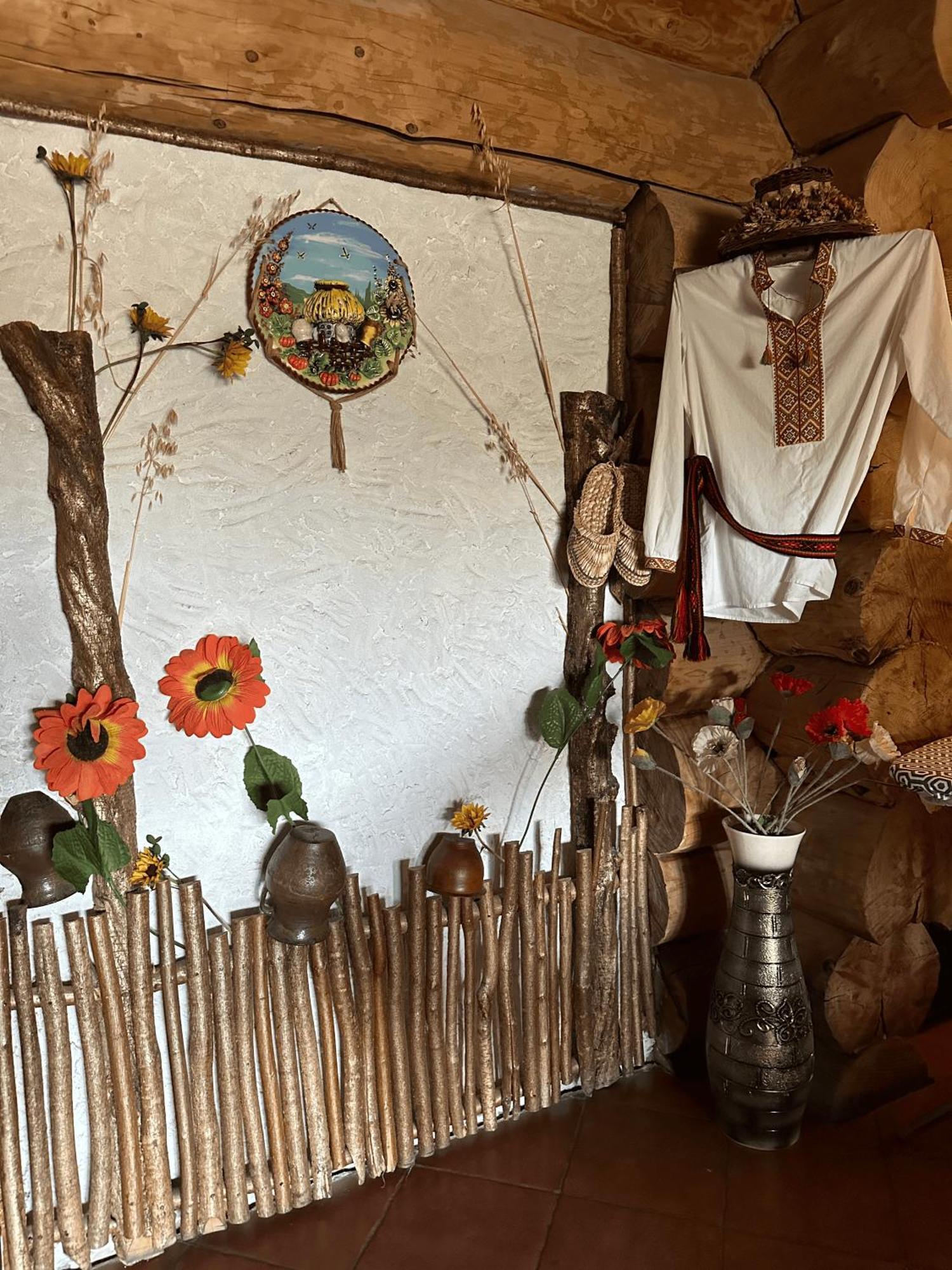 Отель Фільварок Кмитів Velyki Kosharishcha Экстерьер фото