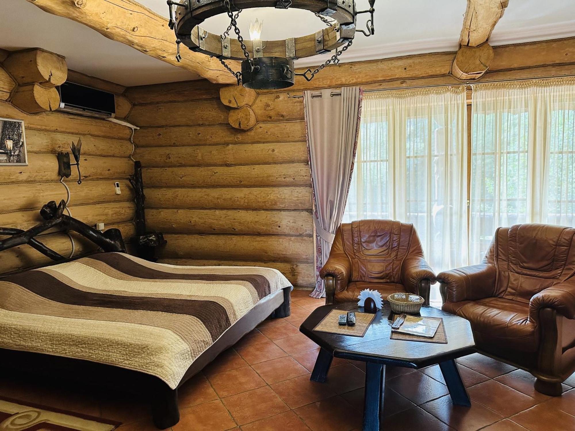 Отель Фільварок Кмитів Velyki Kosharishcha Экстерьер фото